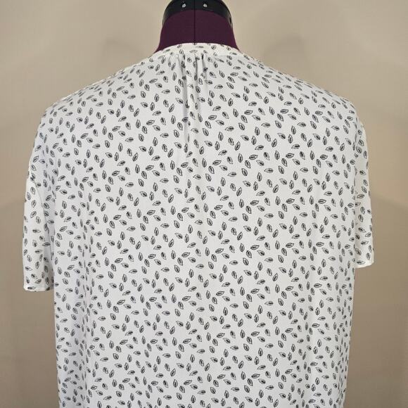 Women's Pleione White w/ Black Leaves Lightweight Blouse | Size Large - Picture 7 of 10